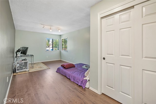 Detail Gallery Image 39 of 49 For 6901 Copper Creek Way, Bakersfield,  CA 93308 - 4 Beds | 3 Baths