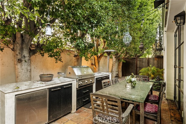 Detail Gallery Image 34 of 44 For 4909 Woodley Ave, Encino,  CA 91436 - 5 Beds | 4 Baths