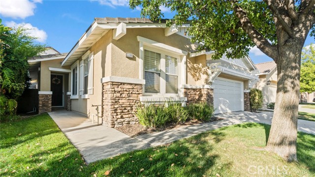 Detail Gallery Image 4 of 30 For 33398 Warwick Hills Rd, Yucaipa,  CA 92399 - 3 Beds | 2 Baths