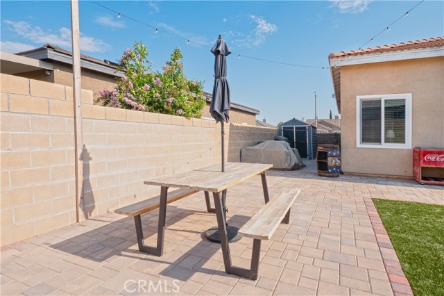 1586 W Mcwethy Street, Rialto CA: https://media.crmls.org/medias/2db0a2a7-4b6c-483b-83c8-eb993e2b9c1a.jpg