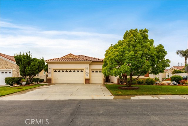 Detail Gallery Image 1 of 1 For 964 Gleneagles Rd, Beaumont,  CA 92223 - 2 Beds | 2/1 Baths