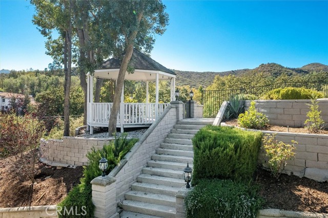 Detail Gallery Image 3 of 71 For 28933 Wagon Rd, Agoura Hills,  CA 91301 - 4 Beds | 5 Baths