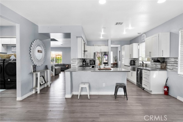 Detail Gallery Image 18 of 45 For 15166 Arcadian, Adelanto,  CA 92301 - 5 Beds | 3 Baths