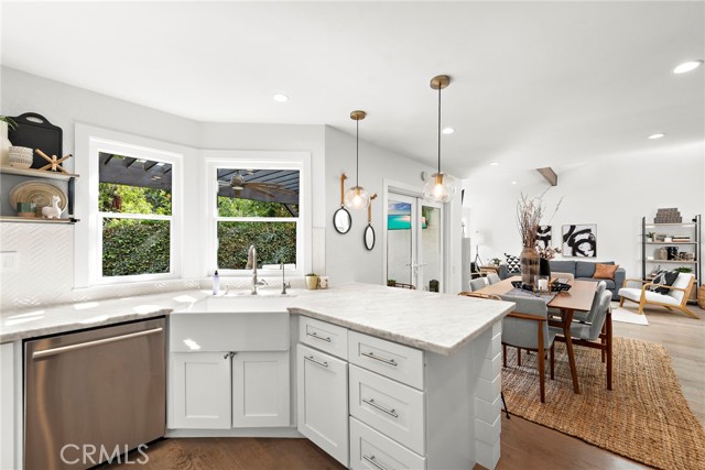 Detail Gallery Image 8 of 35 For 12628 Newport Ave, Tustin,  CA 92780 - 2 Beds | 2/1 Baths