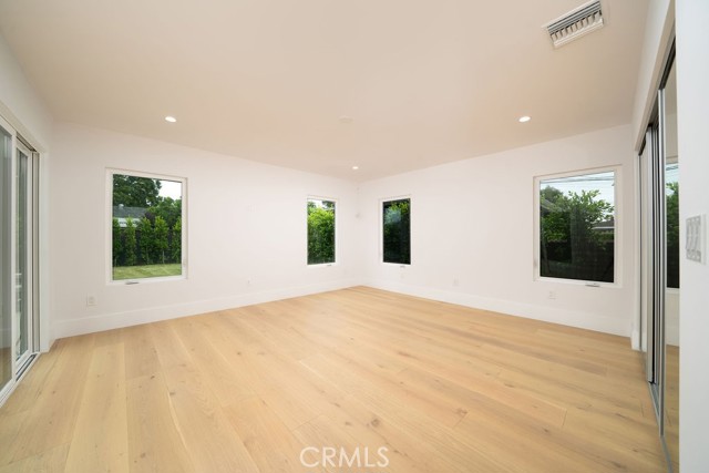 10828 Hasty Avenue, Downey CA: https://media.crmls.org/medias/2db37845-1aa1-4d2b-910c-49b2f8ecbc5b.jpg