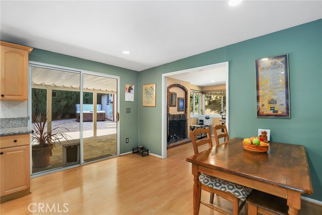 Detail Gallery Image 9 of 29 For 18076 Tulsa St, Granada Hills,  CA 91344 - 3 Beds | 2 Baths