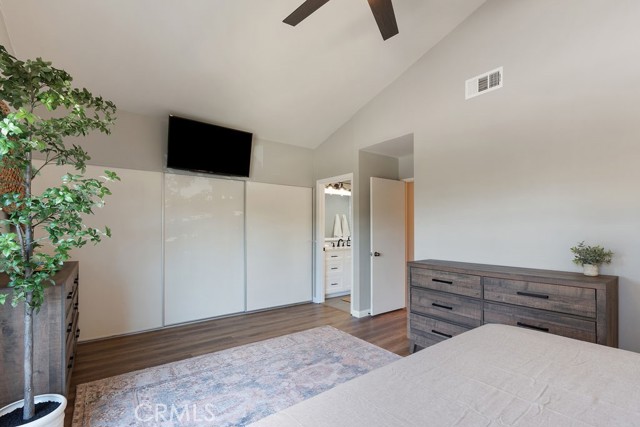 Detail Gallery Image 28 of 34 For 1925 Meadow Brook Ct, Thousand Oaks,  CA 91362 - 4 Beds | 2/1 Baths