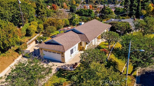 Detail Gallery Image 3 of 71 For 9818 Capulet Ave, Whittier,  CA 90603 - 3 Beds | 2 Baths