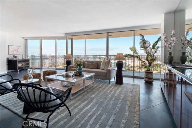 Detail Gallery Image 3 of 35 For 700 E Ocean Bld #2508,  Long Beach,  CA 90802 - 3 Beds | 2 Baths