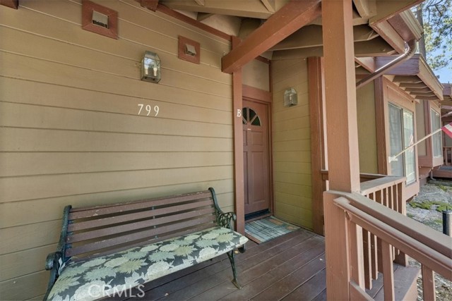 Detail Gallery Image 2 of 28 For 799 Cienega Rd, Big Bear Lake,  CA 92315 - 3 Beds | 2 Baths