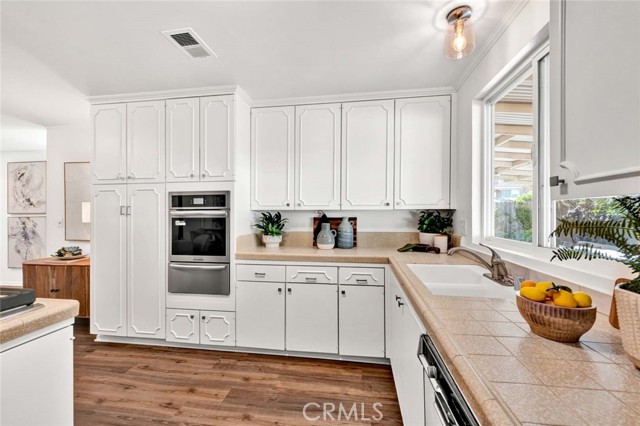 Detail Gallery Image 3 of 20 For 9465 Ellis, Fountain Valley,  CA 92708 - 4 Beds | 2 Baths