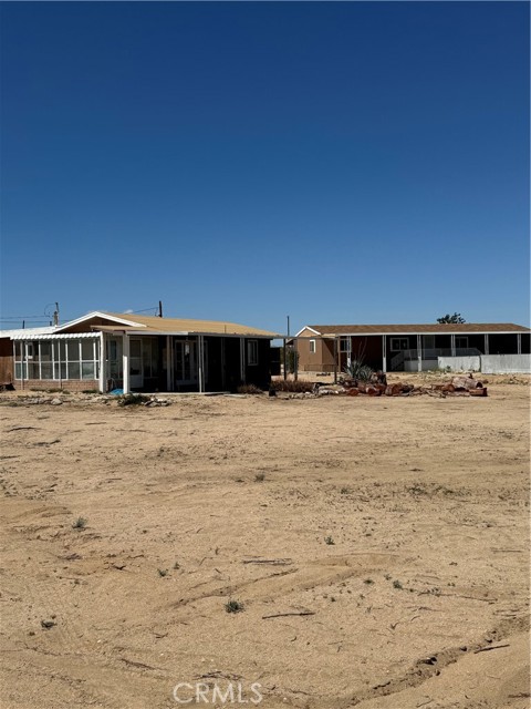 69538 Squaw Road, 29 Palms, California 92277, 6 Bedrooms Bedrooms, ,3 BathroomsBathrooms,Single Family Residence,For Sale,Squaw,CV24063309