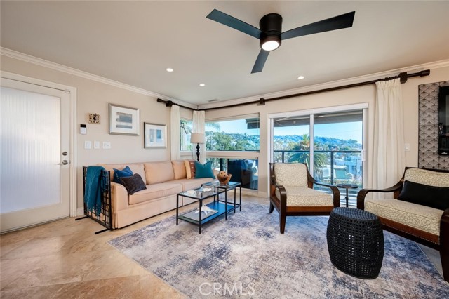 174 Cliff Drive, Laguna Beach CA: https://media.crmls.org/medias/2db6fa80-151a-4b05-b822-4823e3a4d0d6.jpg