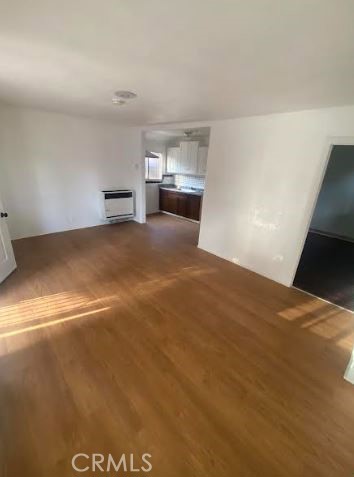 7044 Pierce Avenue, Whittier CA: https://media.crmls.org/medias/2db8180a-7f7d-4147-b548-57a8b87b442f.jpg