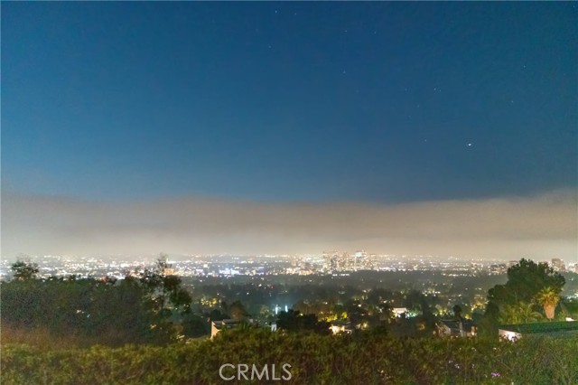 Detail Gallery Image 28 of 28 For 1436 Summitridge Dr, Beverly Hills,  CA 90210 - 4 Beds | 5/1 Baths