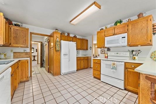 Detail Gallery Image 13 of 53 For 14525 Carriage Ln., Red Bluff,  CA 96080 - 3 Beds | 2 Baths