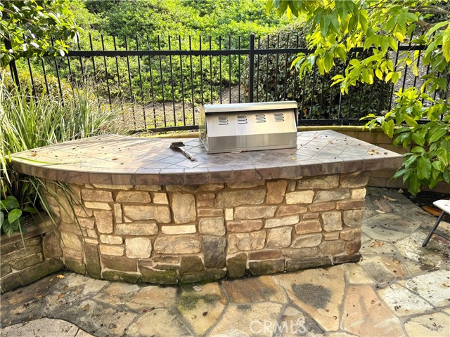 Detail Gallery Image 43 of 54 For 2 Honeydew, Irvine,  CA 92603 - 3 Beds | 2/1 Baths