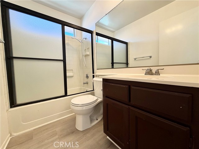 Detail Gallery Image 24 of 33 For 25343 Ceremony Ave, Moreno Valley,  CA 92551 - 3 Beds | 2/1 Baths