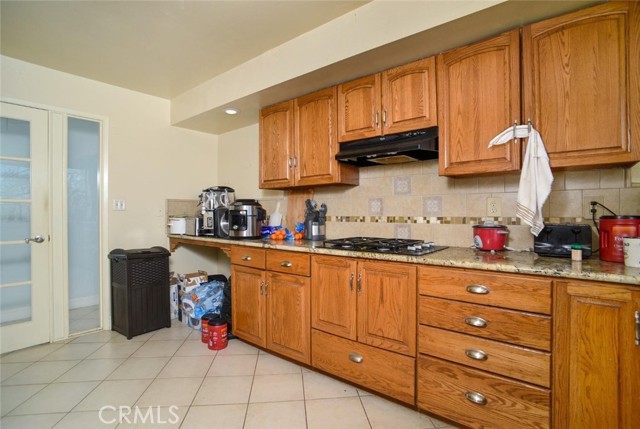 Detail Gallery Image 10 of 32 For 300 Stoney Oaks Bld, Oroville,  CA 95966 - 3 Beds | 2/1 Baths