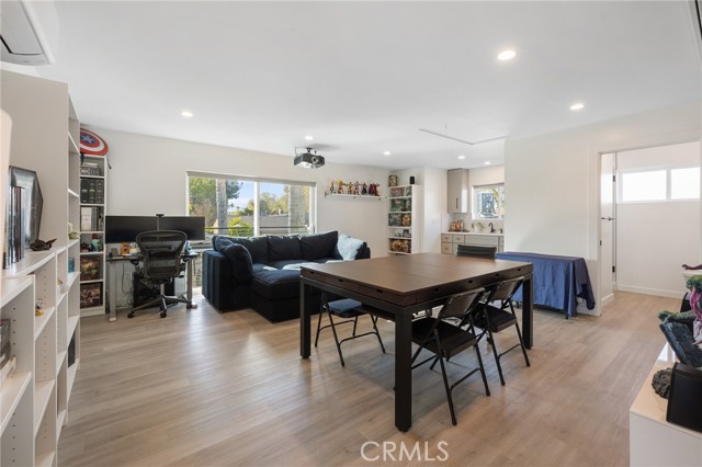 10340 Margate Street, North Hollywood CA: https://media.crmls.org/medias/2dbafa25-3c06-460b-82ab-4fc5b09c7375.jpg