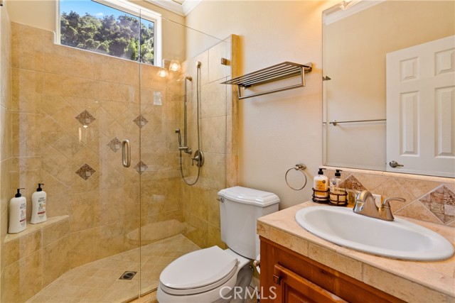 5405 Vineyard Drive, Paso Robles CA: https://media.crmls.org/medias/2dbafe3c-8348-4192-a0e0-88c788e59b91.jpg