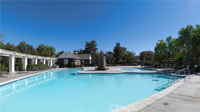 Detail Gallery Image 21 of 31 For 23420 Waterway Ln #15,  Valencia,  CA 91355 - 3 Beds | 2/1 Baths