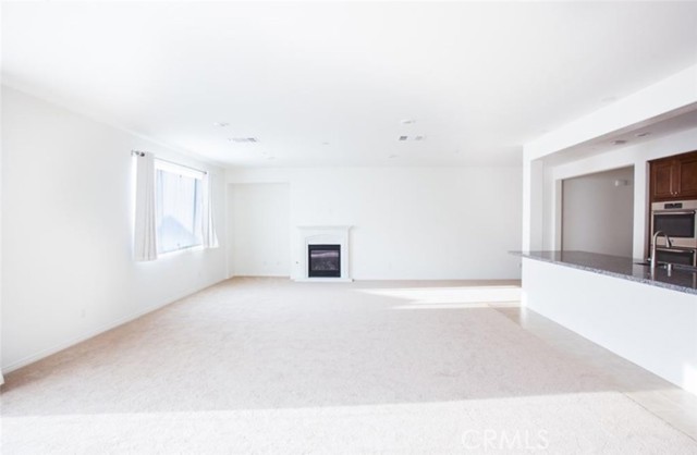 Detail Gallery Image 5 of 32 For 5336 Cormorant, Jurupa Valley,  CA 91752 - 6 Beds | 4/1 Baths