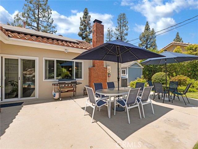 11122 Yolanda Avenue, Porter Ranch CA: https://media.crmls.org/medias/2dbcc6ea-87b6-427a-ac24-a48dcf699de1.jpg