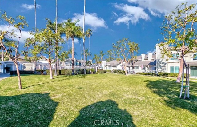 2044 W Hastings Way, Anaheim CA: https://media.crmls.org/medias/2dbdc2e9-5669-436e-a84a-77d5469d52f9.jpg