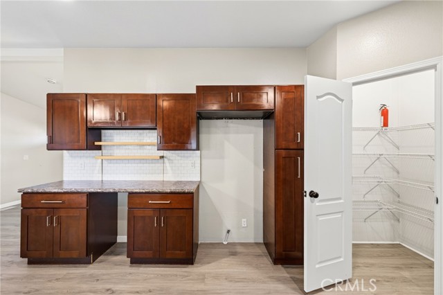 Detail Gallery Image 8 of 43 For 1067 Stevenson a & B,  Colton,  CA 92324 - 6 Beds | 4 Baths