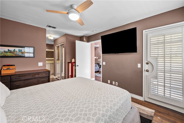23957 Arroyo Park Drive, Valencia CA: https://media.crmls.org/medias/2dbe0943-501c-4388-b7c2-ef62f64b61b3.jpg
