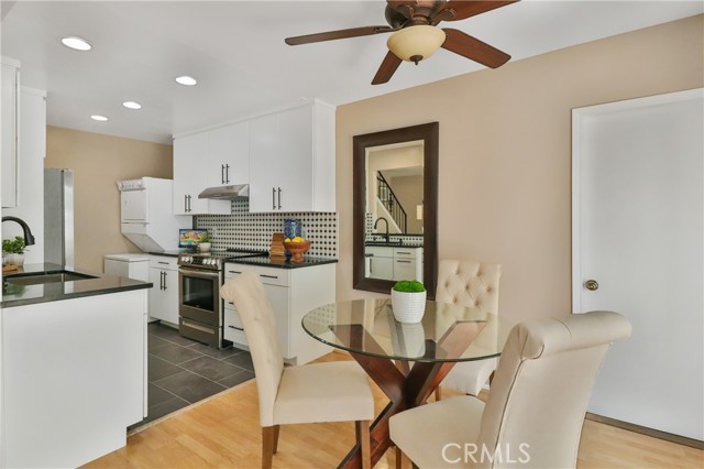 2848 Instone Court photo 4