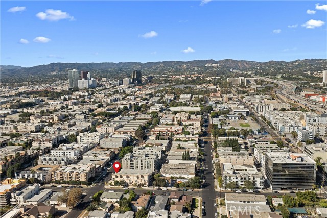 Detail Gallery Image 44 of 45 For 11359 Missouri Ave, Los Angeles,  CA 90025 - 4 Beds | 3/1 Baths