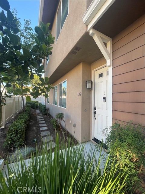 1312 Shoshone Falls Drive, Ramona CA: https://media.crmls.org/medias/2dbed094-b752-4b15-b0a4-706d44e921c8.jpg