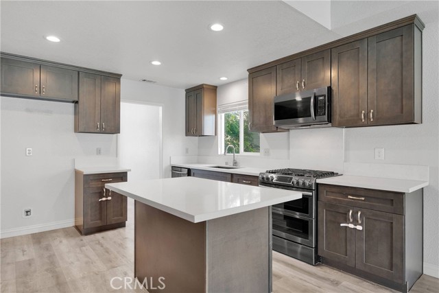 42430 62nd W Street, Lancaster CA: https://media.crmls.org/medias/2dbf0b12-99d2-4a11-bcf7-8126e2a18979.jpg