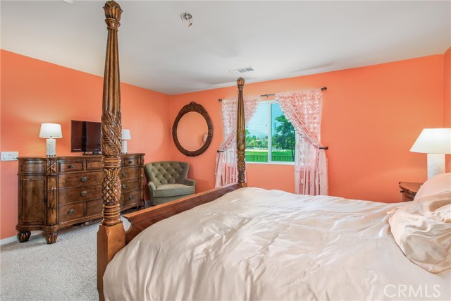 11294 Chappell Way, Beaumont CA: https://media.crmls.org/medias/2dbfc9d8-2287-4f07-a797-38943f05f5aa.jpg
