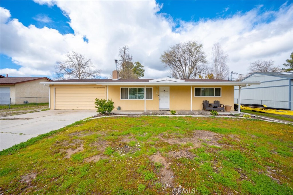 8871 Palomar Avenue, Atascadero, CA 93422