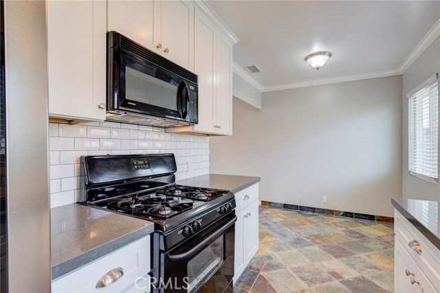 Detail Gallery Image 23 of 66 For 24359 1/2 Pennsylvania Ave, Lomita,  CA 90717 - 1 Beds | 1 Baths