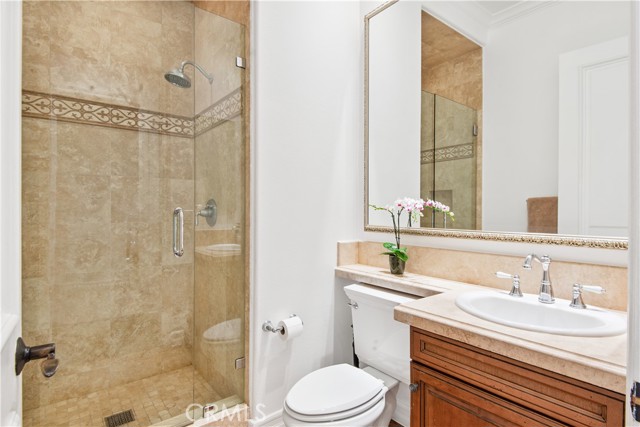 Detail Gallery Image 30 of 40 For 8005 Bell Crest Dr, Los Angeles,  CA 90045 - 6 Beds | 4 Baths