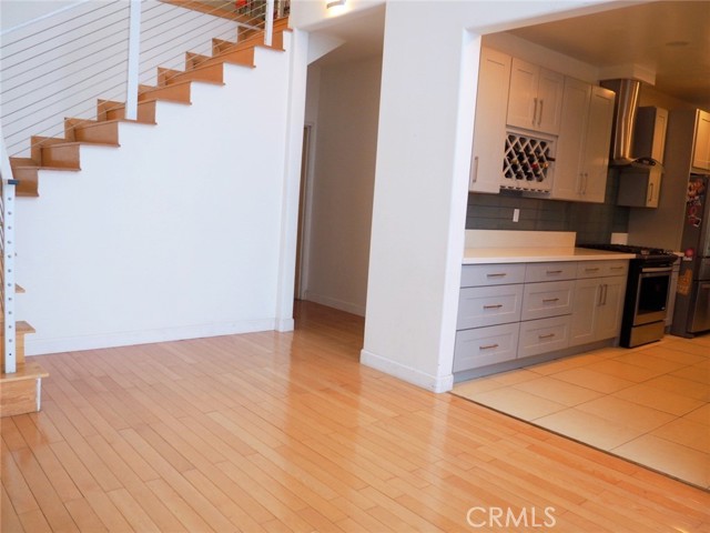 Detail Gallery Image 6 of 50 For 8335 Sparton Ave, Panorama City,  CA 91402 - 7 Beds | 6 Baths