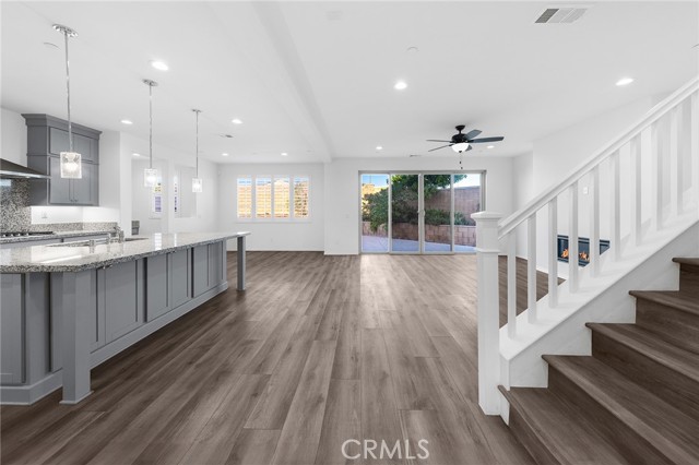 Detail Gallery Image 11 of 73 For 12906 Shorthorn, Corona,  CA 92880 - 6 Beds | 5 Baths