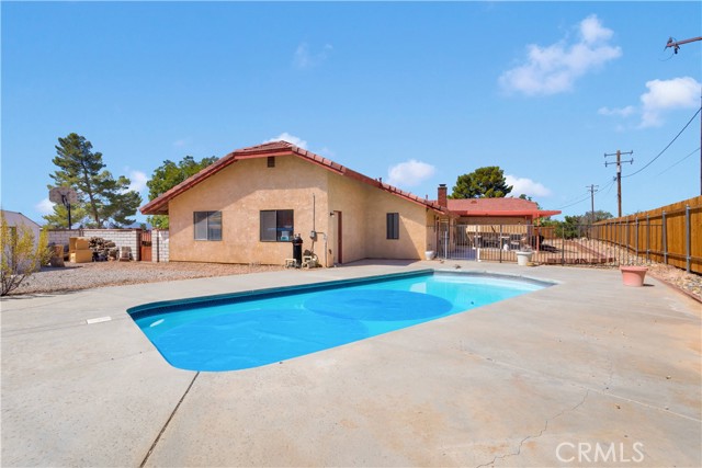 Detail Gallery Image 37 of 51 For 18830 Munsee Rd, Apple Valley,  CA 92307 - 4 Beds | 2/1 Baths