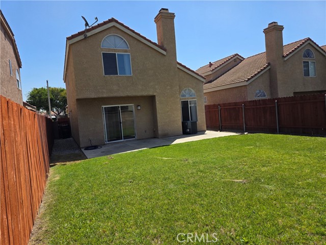 Detail Gallery Image 3 of 6 For 7404 Butterfield Pl, Rancho Cucamonga,  CA 91730 - 3 Beds | 2/1 Baths