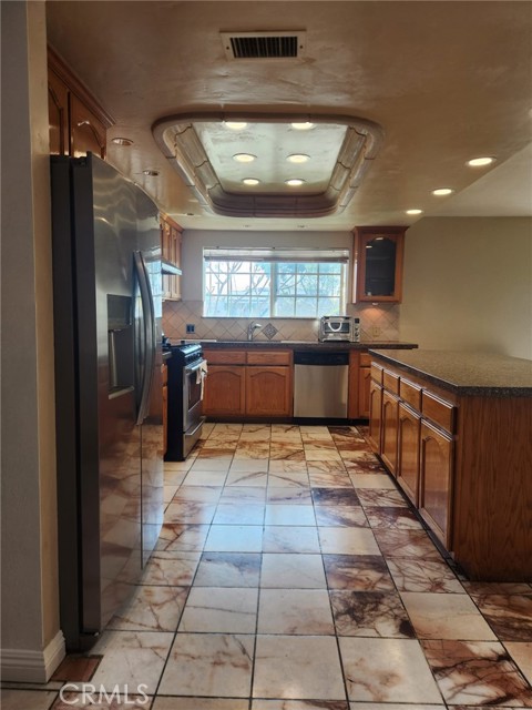 Detail Gallery Image 9 of 29 For 6996 Naomi Ave, Buena Park,  CA 90620 - 3 Beds | 2 Baths