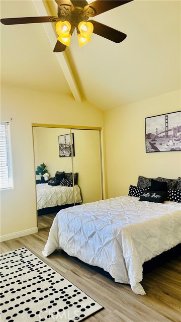 Detail Gallery Image 43 of 45 For 18336 1/2 Keswick St, Reseda,  CA 91335 - 4 Beds | 3/1 Baths
