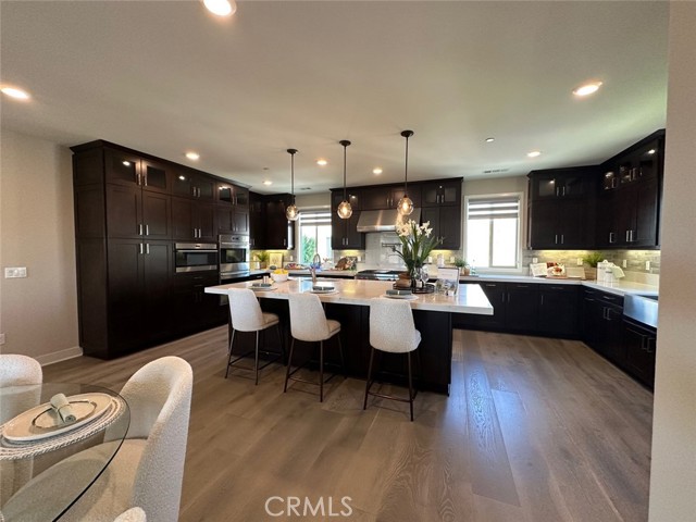 195 Stellar, Irvine CA: https://media.crmls.org/medias/2dc62987-043c-4049-82e5-663d6128d8a0.jpg