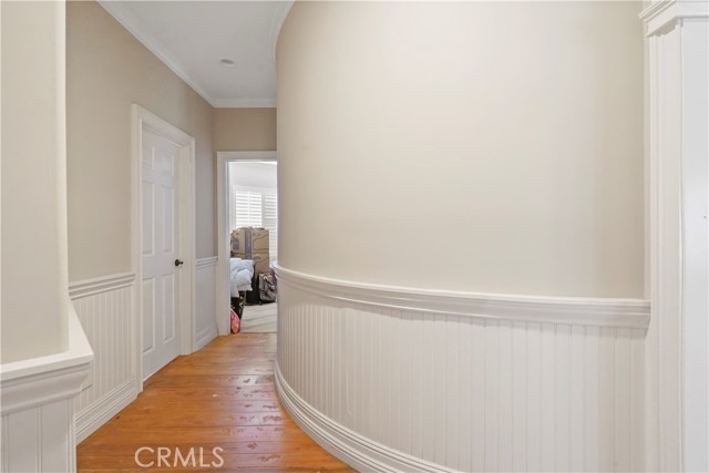 29123 Black Pine Way, Saugus CA: https://media.crmls.org/medias/2dc69bda-167f-471a-8c8d-7151f76cd86e.jpg