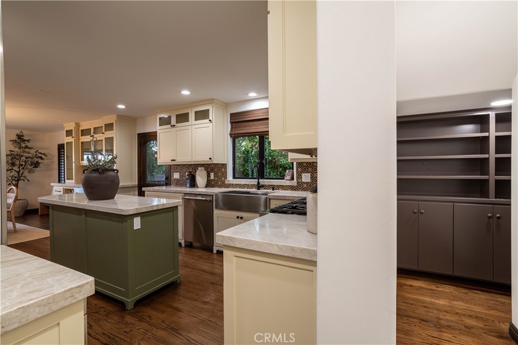 MLS #LG25264879 image #14