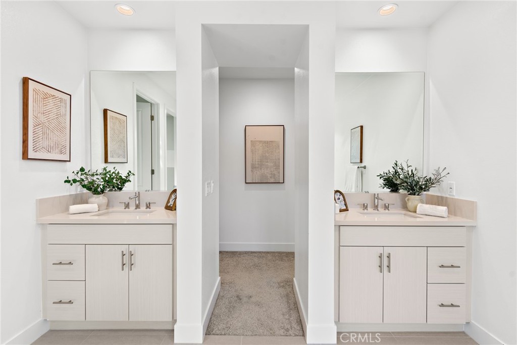 MLS #OC25183328 img 23