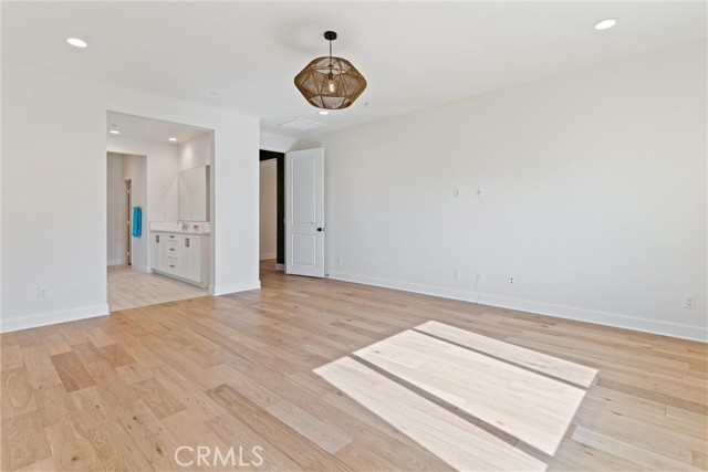 Image 22 of 49 For 30047 Merrick Lane